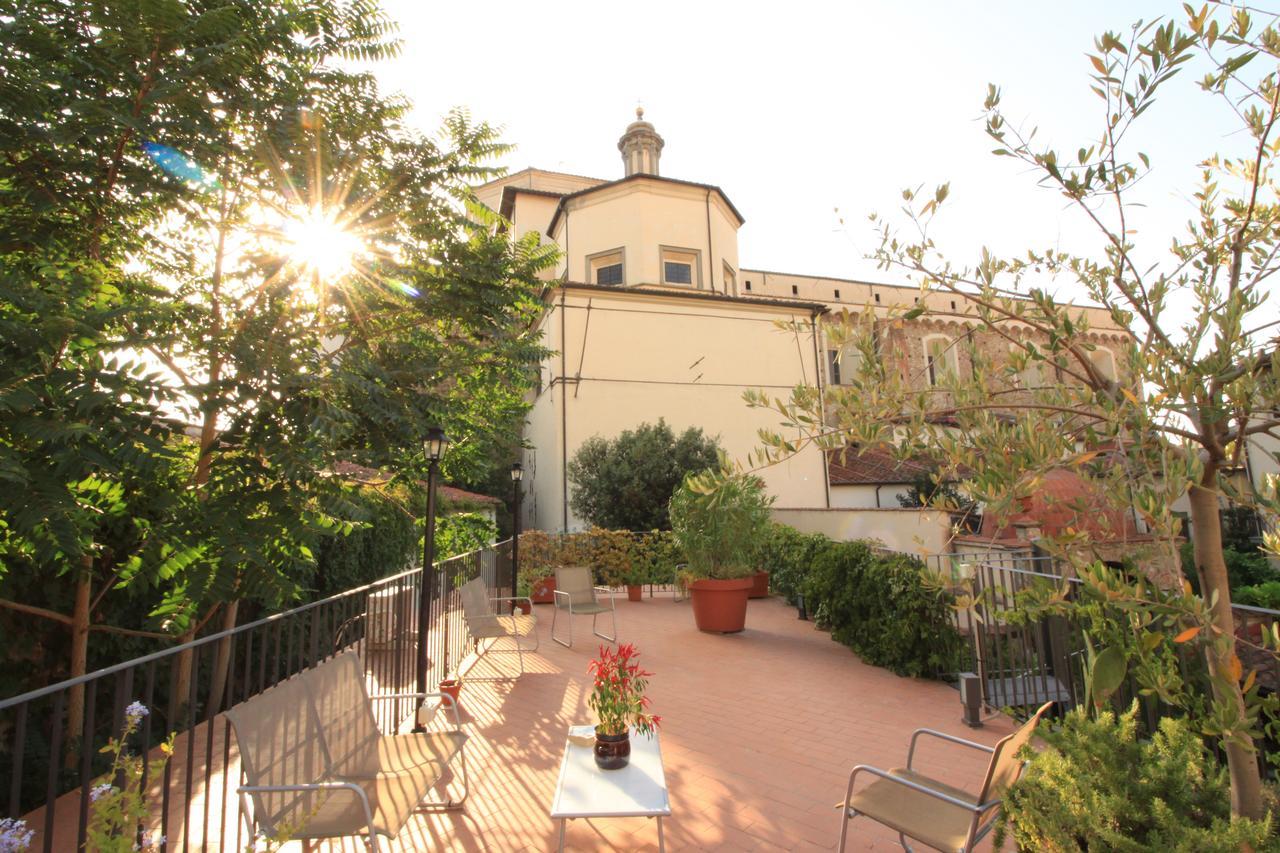 Domus Giorgio Apartment Florence Luaran gambar